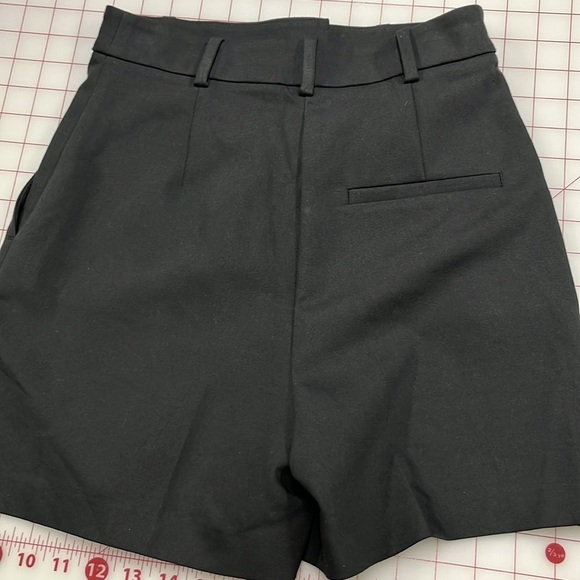 ZARA NWT Minimalist High Waisted Gold Button Black Bermuda Trouser Shorts SZ XS - Picture 9 of 14